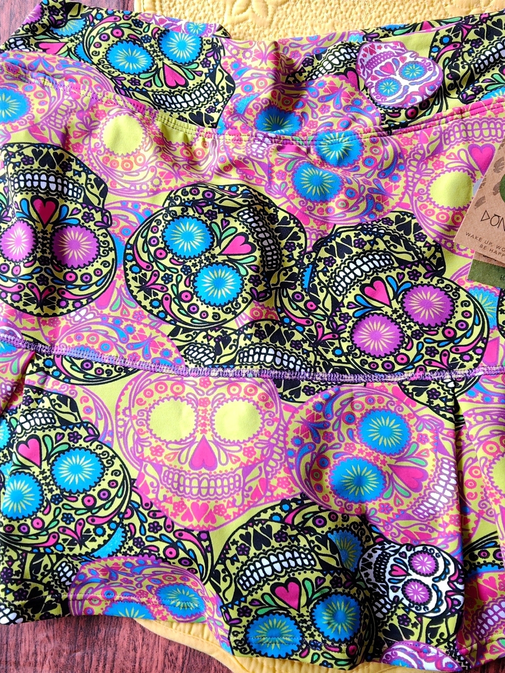 Dona Jo Women NWT Tennis Skort Skulls Colorful Sugar Skull Athletic
